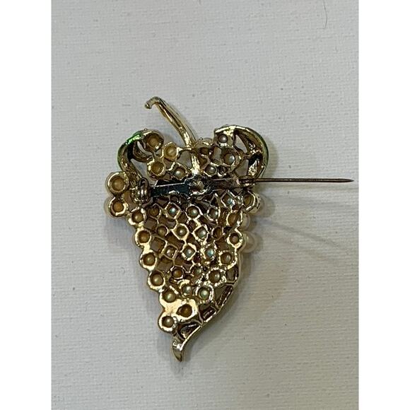 Pearl Cluster Grapes Pin Brooch & Earrings Clip Enamel Leaves MCM Vintage Set 3 - Picture 10 of 11